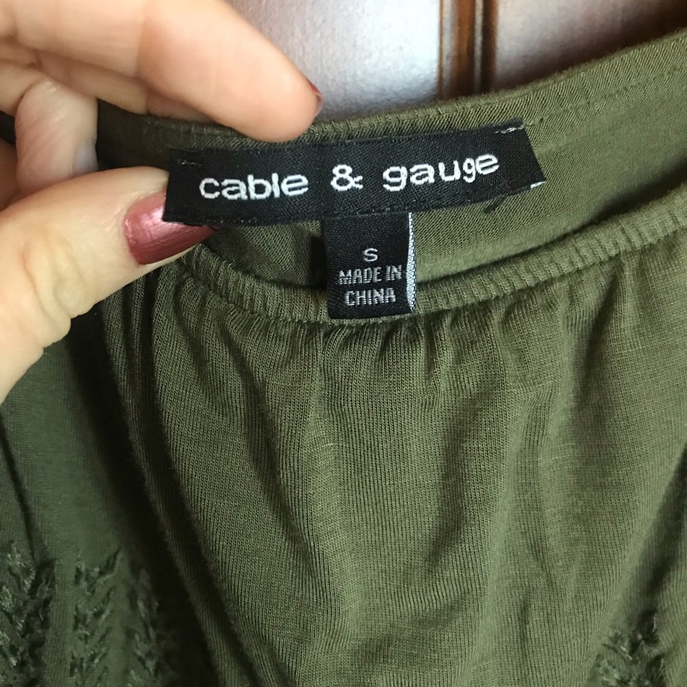 Cold Shoulder Tank with Ruffle Detail - Picture 4 of 6